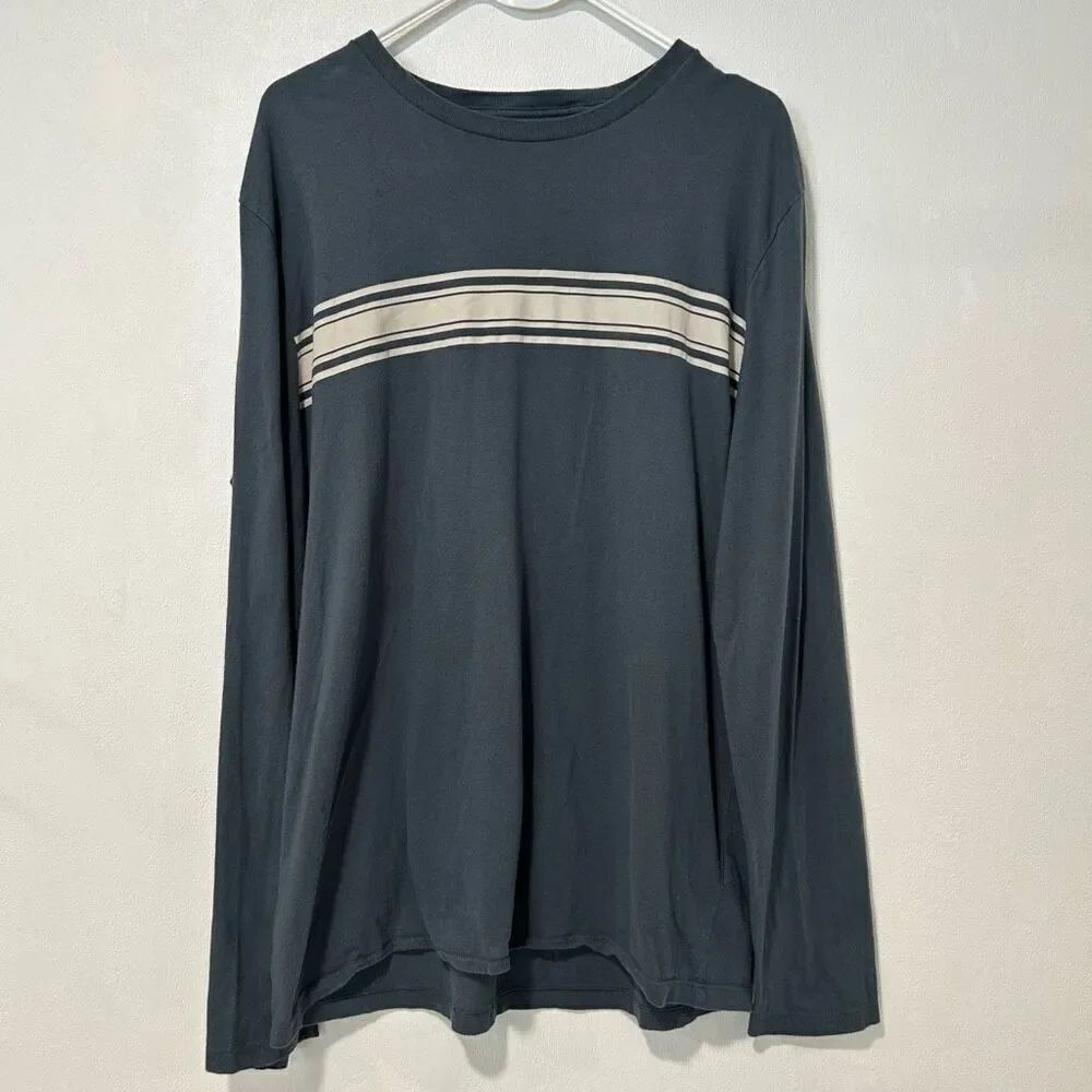 GAP Everyday Soft Long Sleeve Tee Size Large | Men’s Blue Striped Crewneck